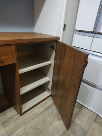 天然木の艶を美しく表現したこだわりのキッチン 天然木の艶を美しく表現したこだわりのキッチン